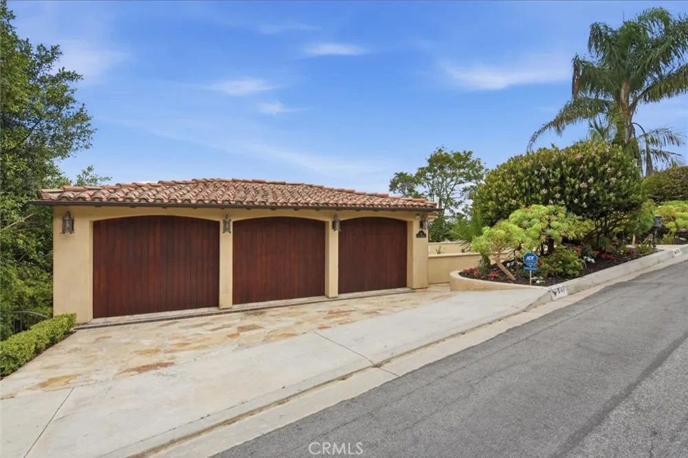 841 Via Somonte Palos Verdes Estates, CA 90274