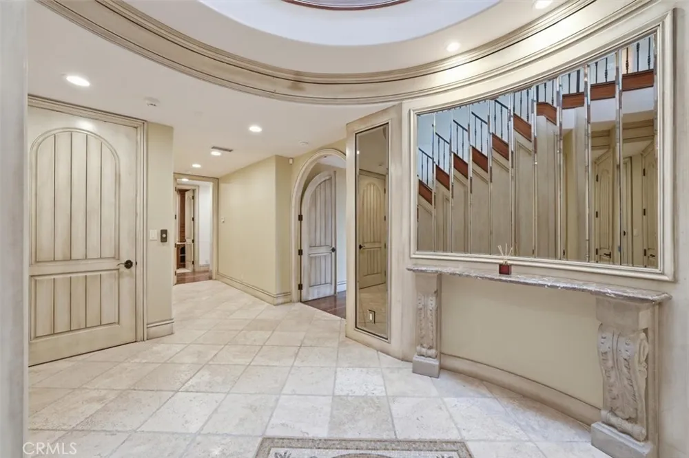 841 Via Somonte Palos Verdes Estates, CA 90274