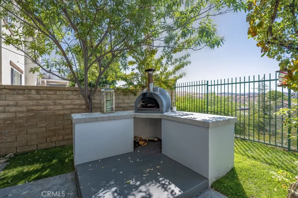 27728 Wilderness Castaic, CA 91384