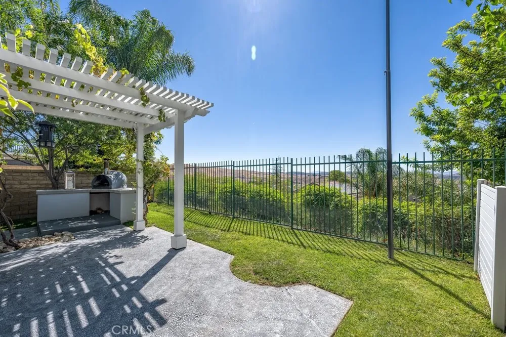 27728 Wilderness Castaic, CA 91384