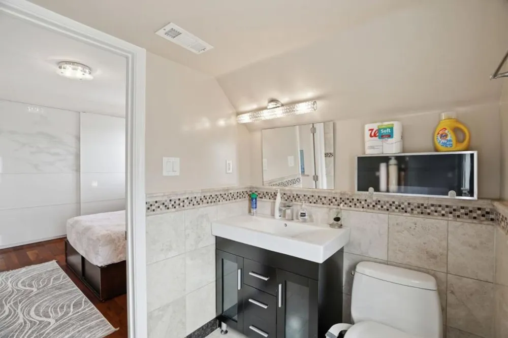 126 W 39th Avenue San Mateo, CA 94403