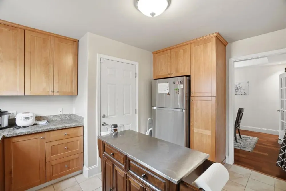 126 W 39th Avenue San Mateo, CA 94403