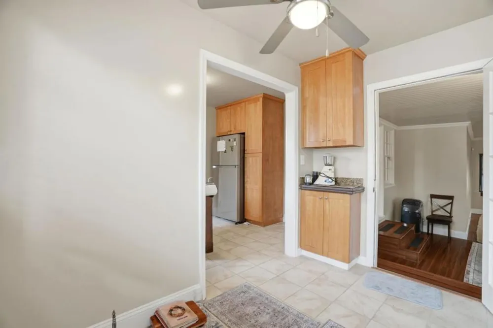 126 W 39th Avenue San Mateo, CA 94403