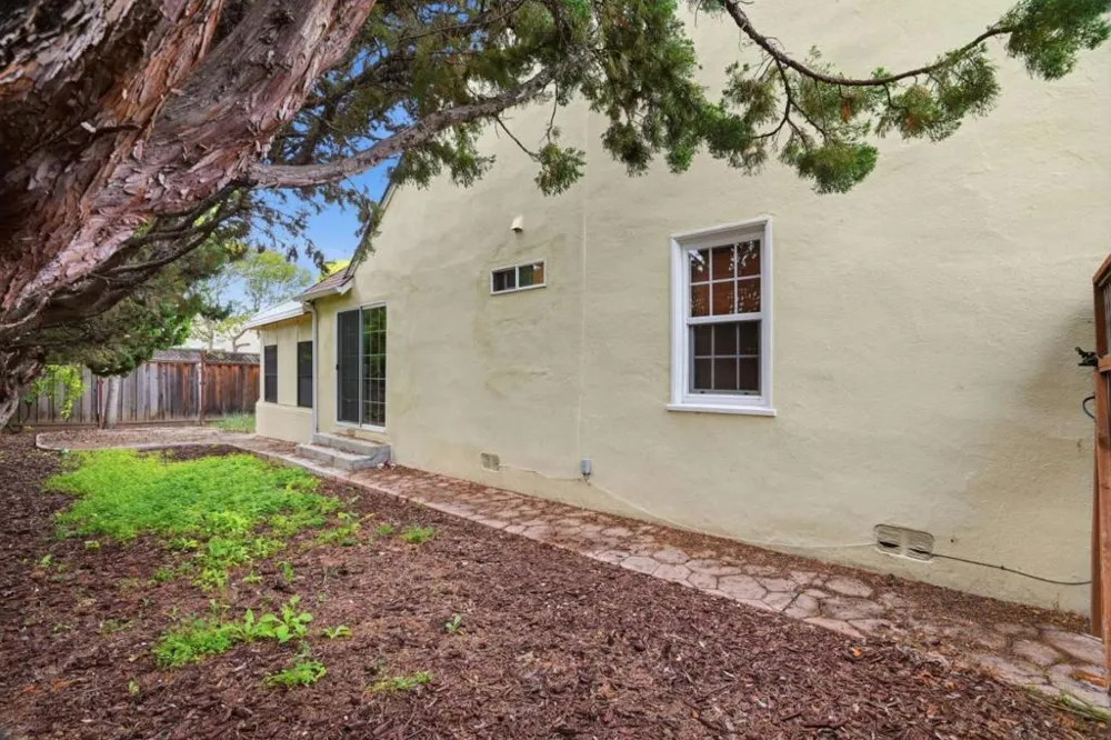 126 W 39th Avenue San Mateo, CA 94403