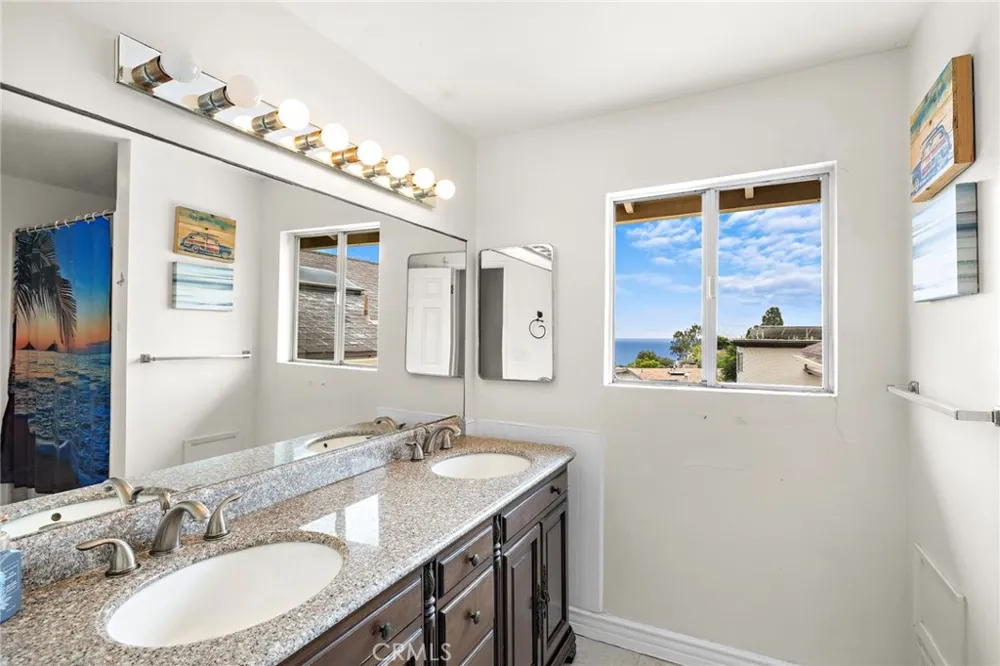 1337 Terrace Way Laguna Beach, CA 92651