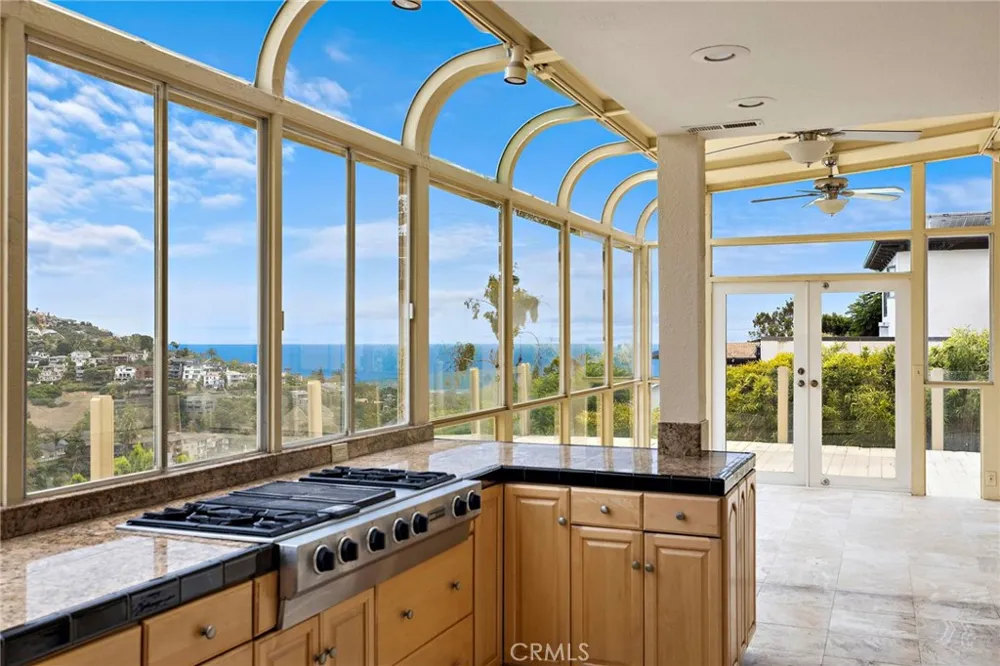 1337 Terrace Way Laguna Beach, CA 92651