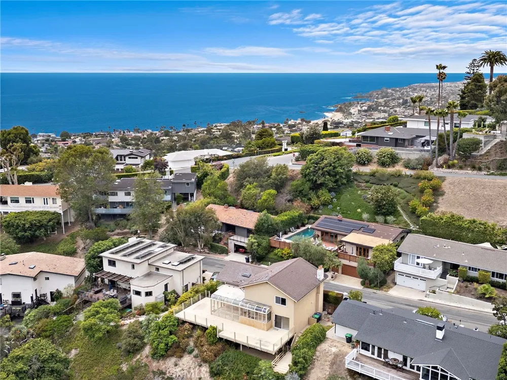 1337 Terrace Way Laguna Beach, CA 92651