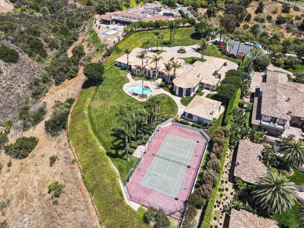 5910 Ladys Secret Ct Rancho Santa Fe, CA 92067