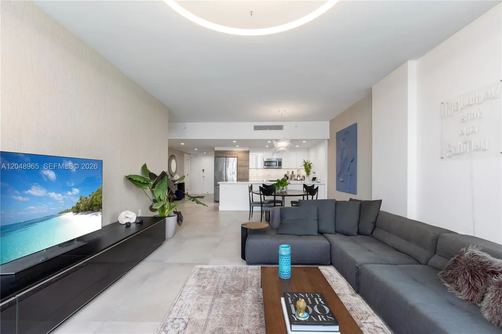 9940 W Bay Harbor Dr #7G-S Bay Harbor Islands, FL 33154