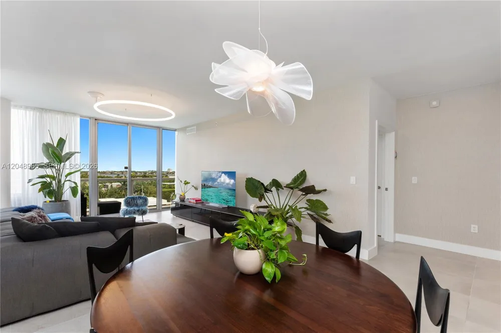 9940 W Bay Harbor Dr #7G-S Bay Harbor Islands, FL 33154