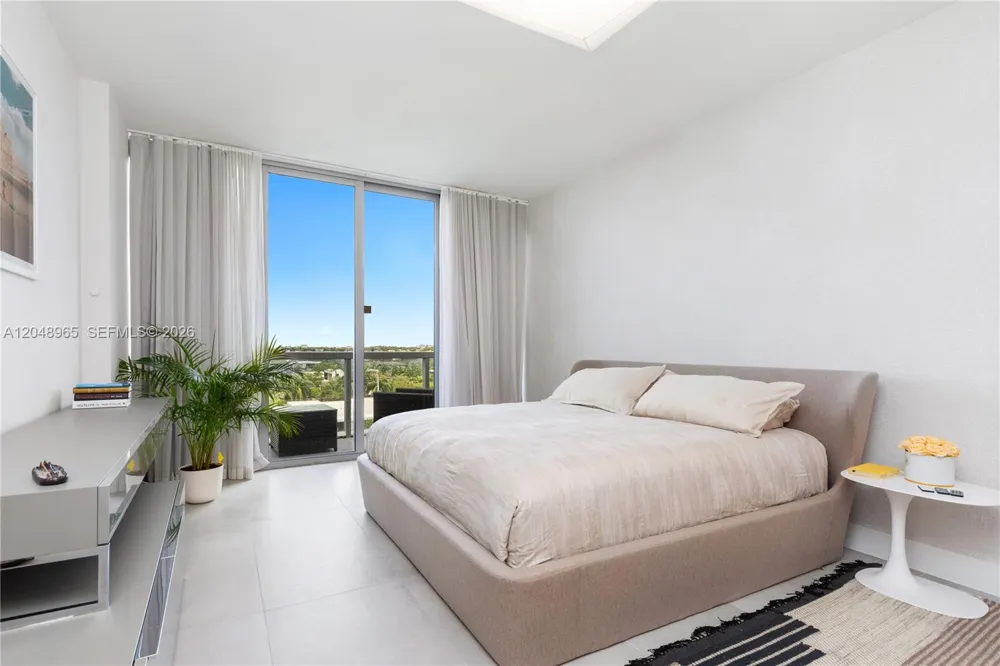 9940 W Bay Harbor Dr #7G-S Bay Harbor Islands, FL 33154