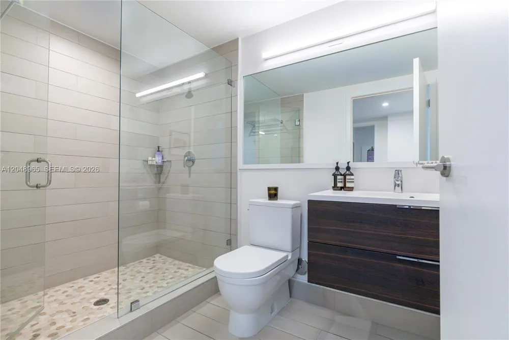 9940 W Bay Harbor Dr #7G-S Bay Harbor Islands, FL 33154