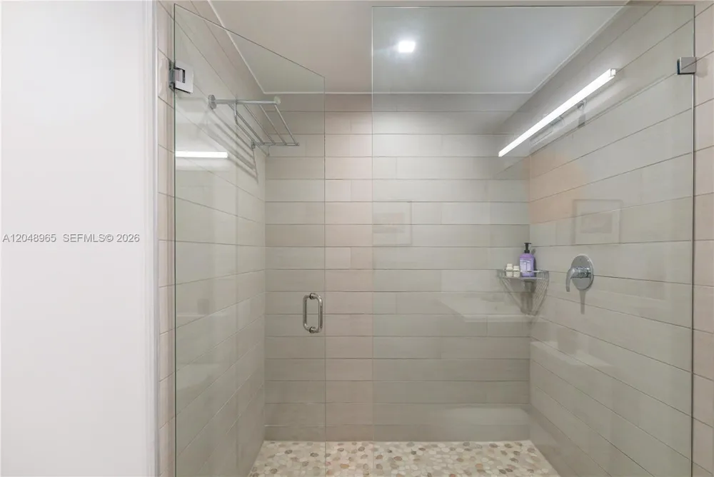 9940 W Bay Harbor Dr #7G-S Bay Harbor Islands, FL 33154