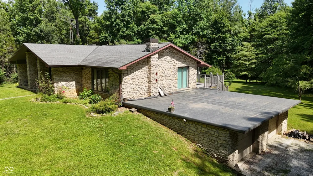 3050 E County Road 550 North Vernon, IN 47265