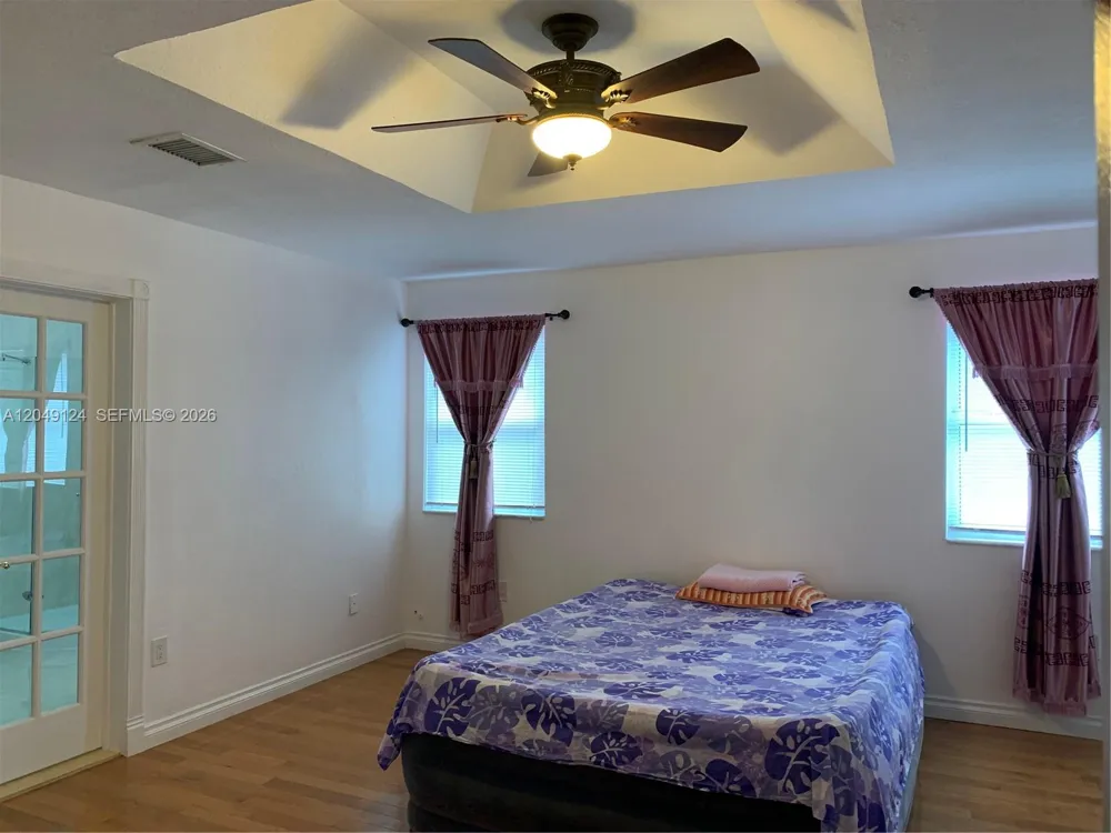 12948 NW 10th St Miami, FL 33182