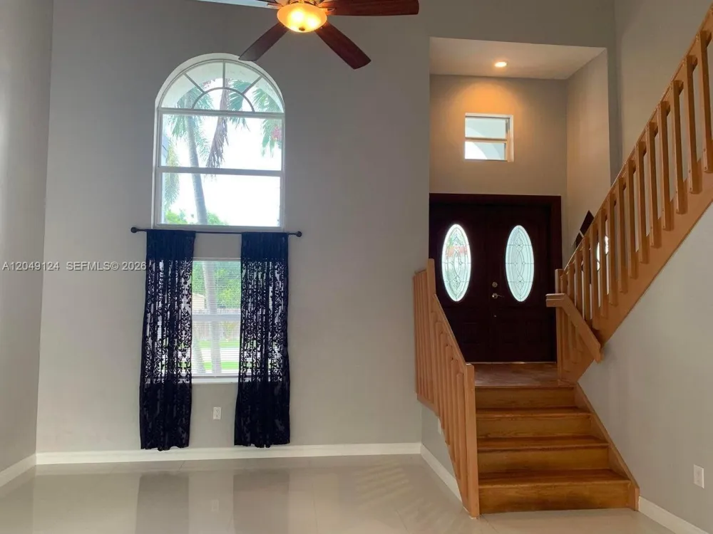 12948 NW 10th St Miami, FL 33182