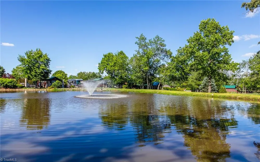 2524 Edmonds Road #48 Galax, VA 24333