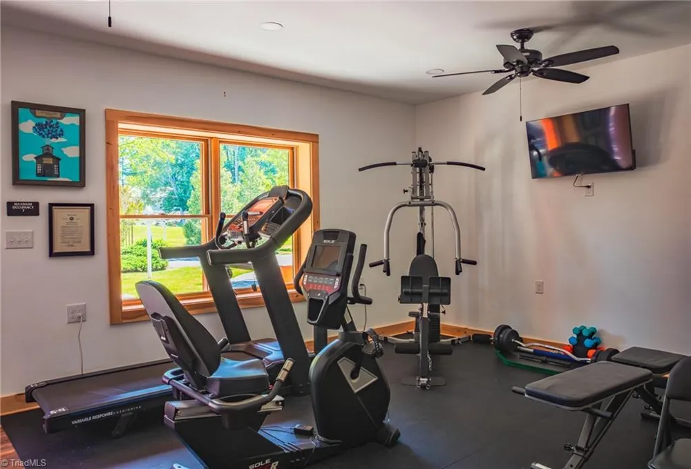 2524 Edmonds Road #48 Galax, VA 24333