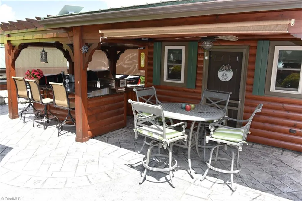 2524 Edmonds Road #48 Galax, VA 24333