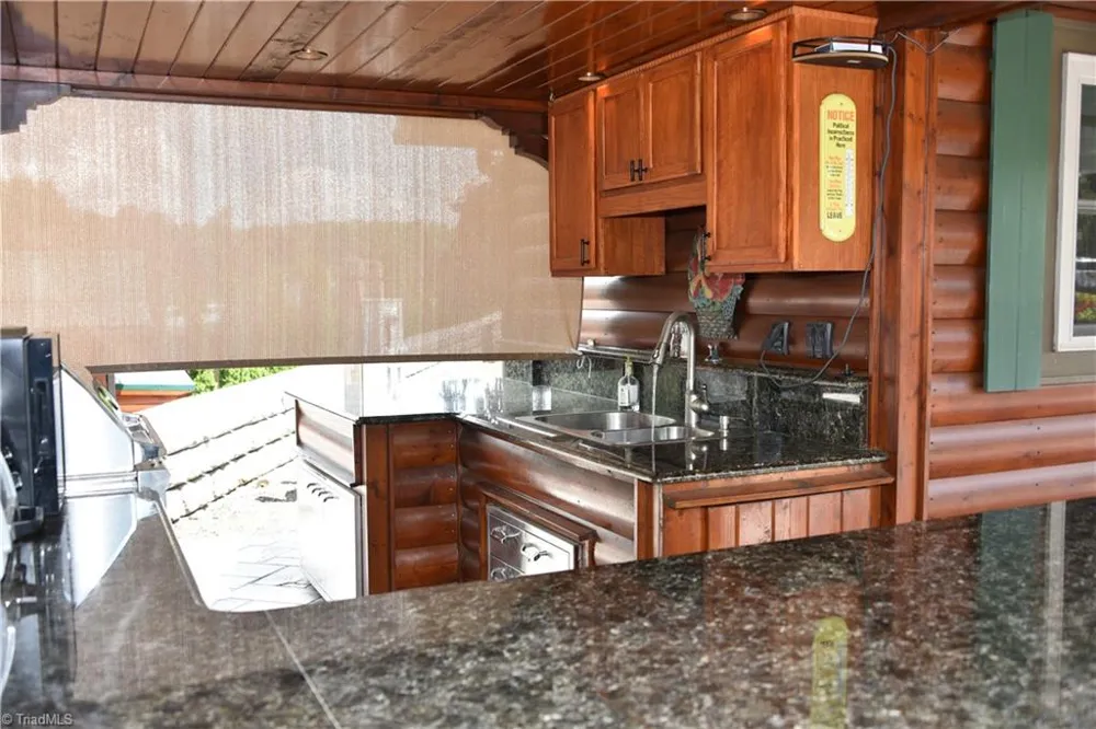2524 Edmonds Road #48 Galax, VA 24333