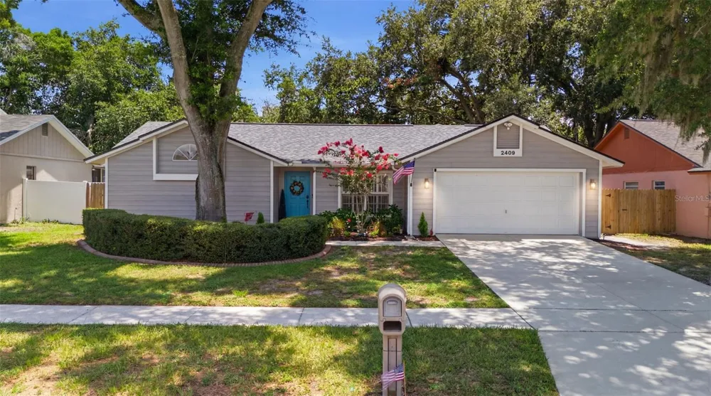 2409 ARBORWOOD DRIVE Valrico, FL 33596