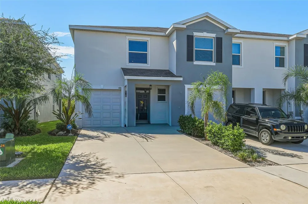 388 MANGROVE SHADE CIRCLE Apollo Beach, FL 33572