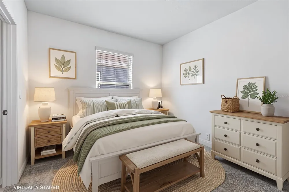 388 MANGROVE SHADE CIRCLE Apollo Beach, FL 33572