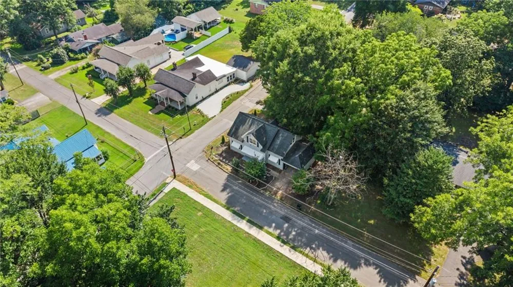 30 Fannin Street Cave Spring, GA 30124