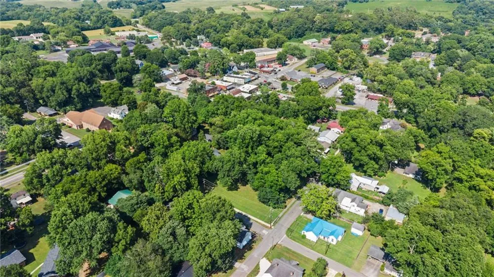 30 Fannin Street Cave Spring, GA 30124