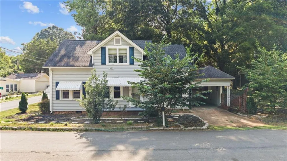 30 Fannin Street Cave Spring, GA 30124