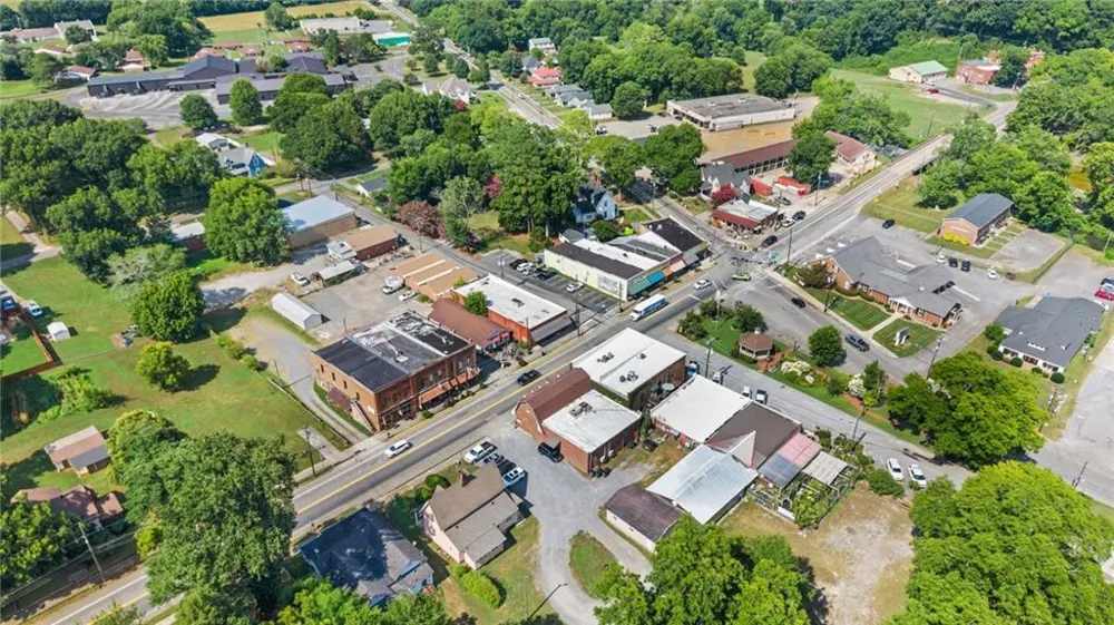 30 Fannin Street Cave Spring, GA 30124