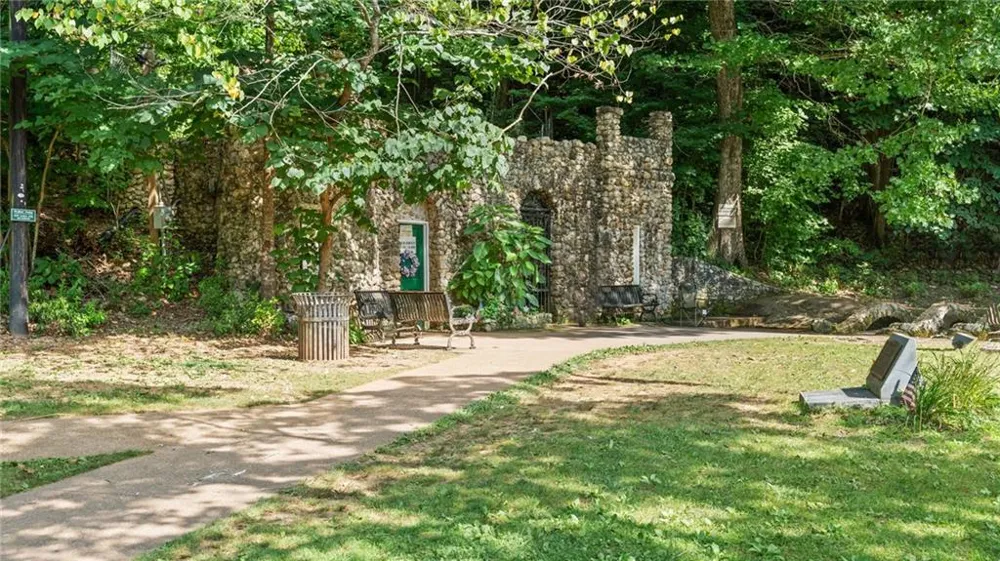 30 Fannin Street Cave Spring, GA 30124