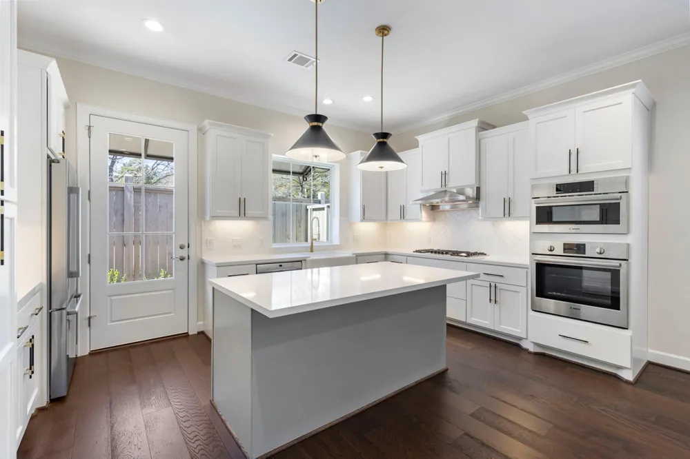106 Magnolia Green Street Shenandoah, TX 77384