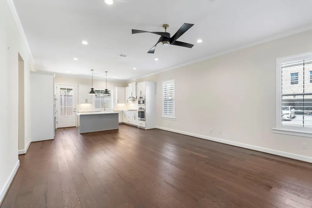106 Magnolia Green Street Shenandoah, TX 77384