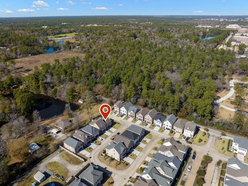 106 Magnolia Green Street Shenandoah, TX 77384