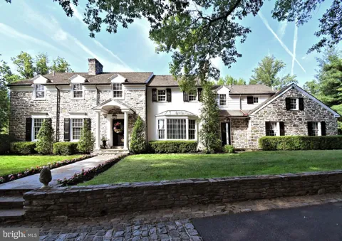 896 E TOWNSHIP LINE ROAD