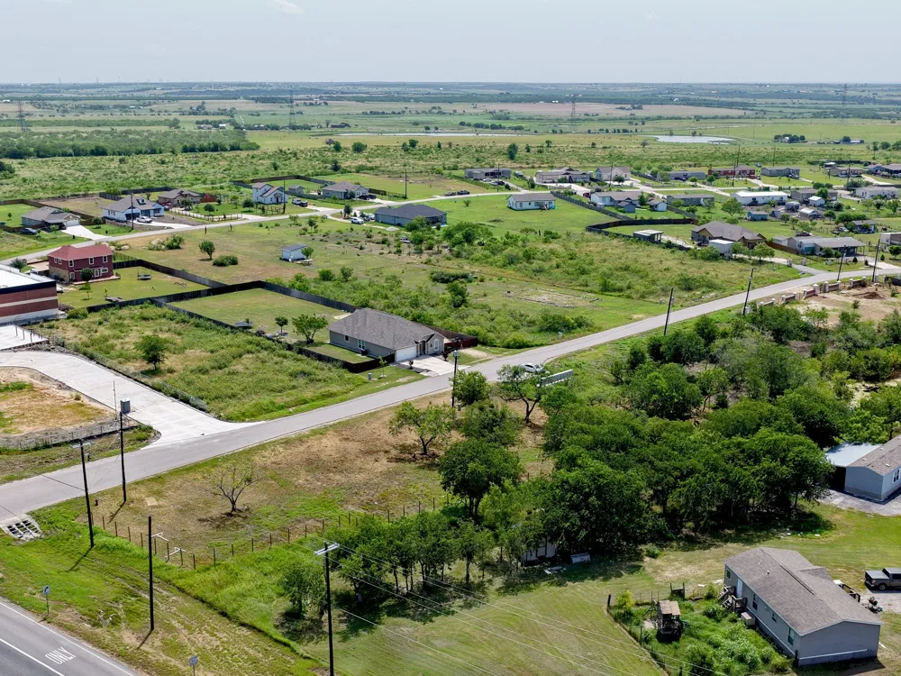 100 El Dorado Drive Kyle, TX 78640