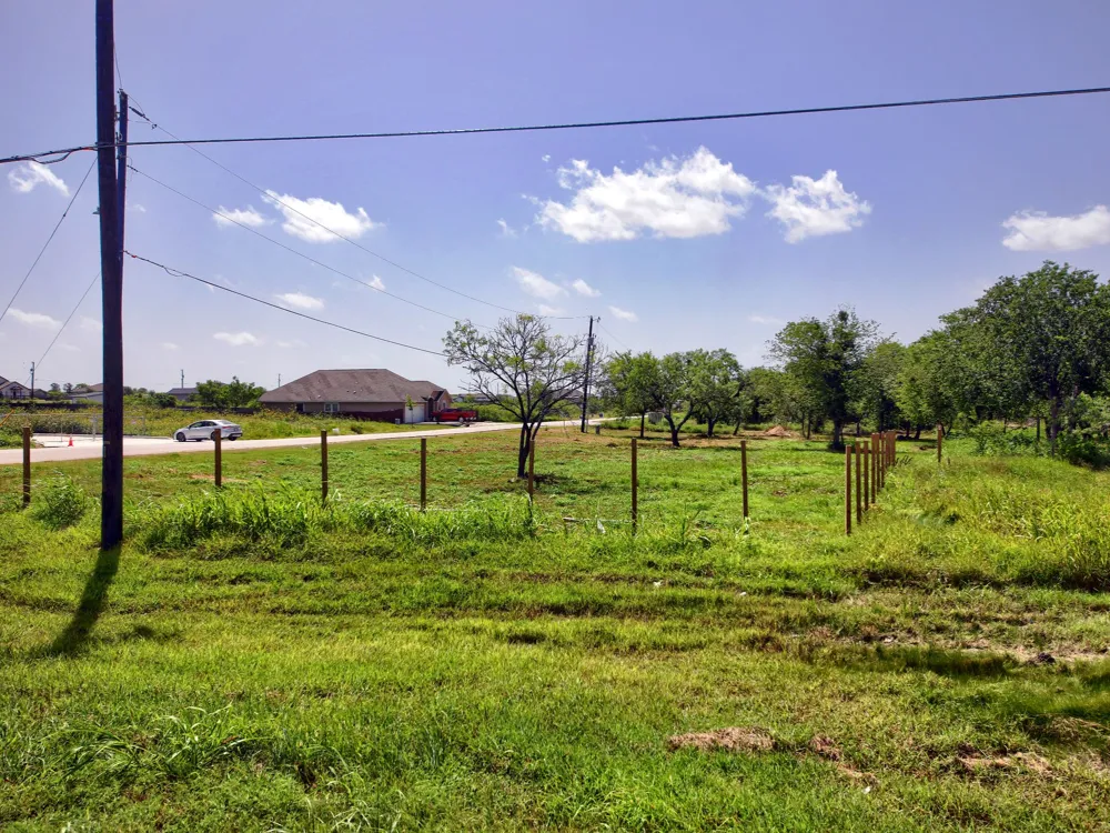 100 El Dorado Drive Kyle, TX 78640