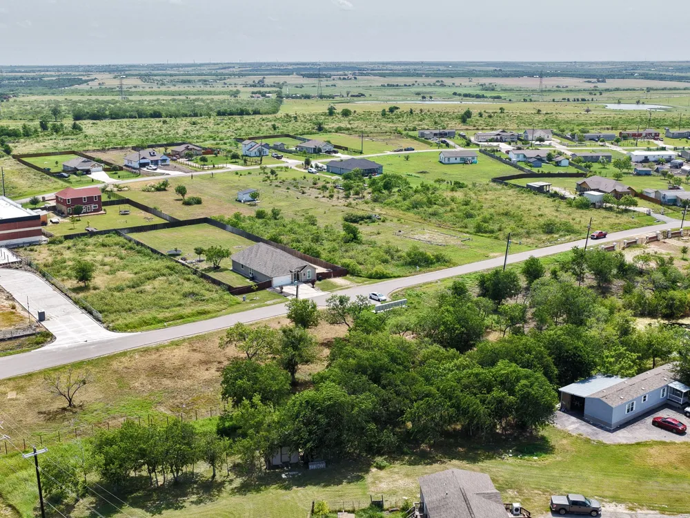 100 El Dorado Drive Kyle, TX 78640