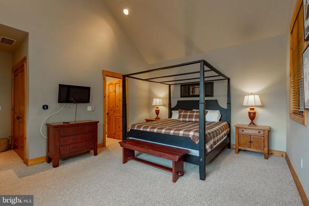 163 KENDALL CAMP CIRCLE Mc Henry, MD 21541