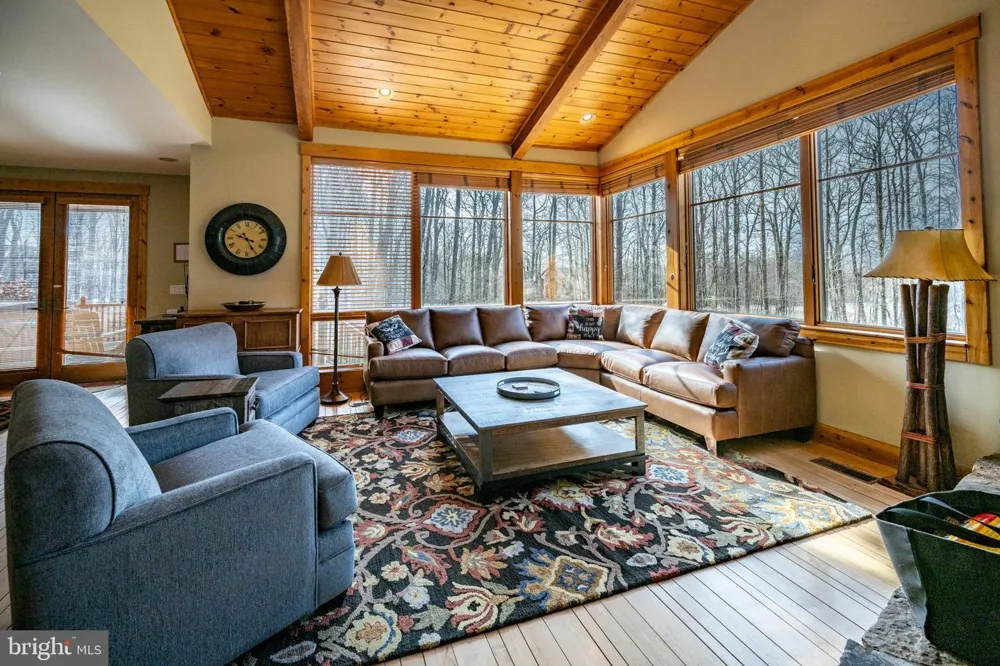 163 KENDALL CAMP CIRCLE Mc Henry, MD 21541