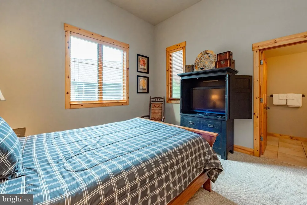 163 KENDALL CAMP CIRCLE Mc Henry, MD 21541