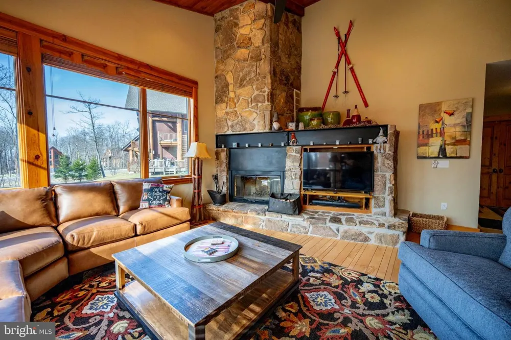 163 KENDALL CAMP CIRCLE Mc Henry, MD 21541