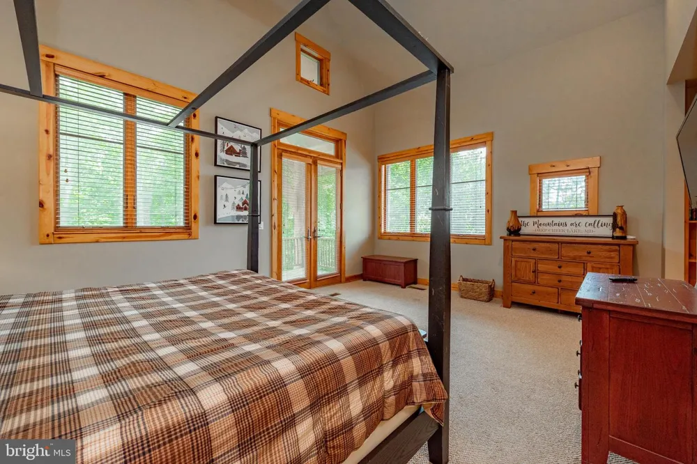 163 KENDALL CAMP CIRCLE Mc Henry, MD 21541