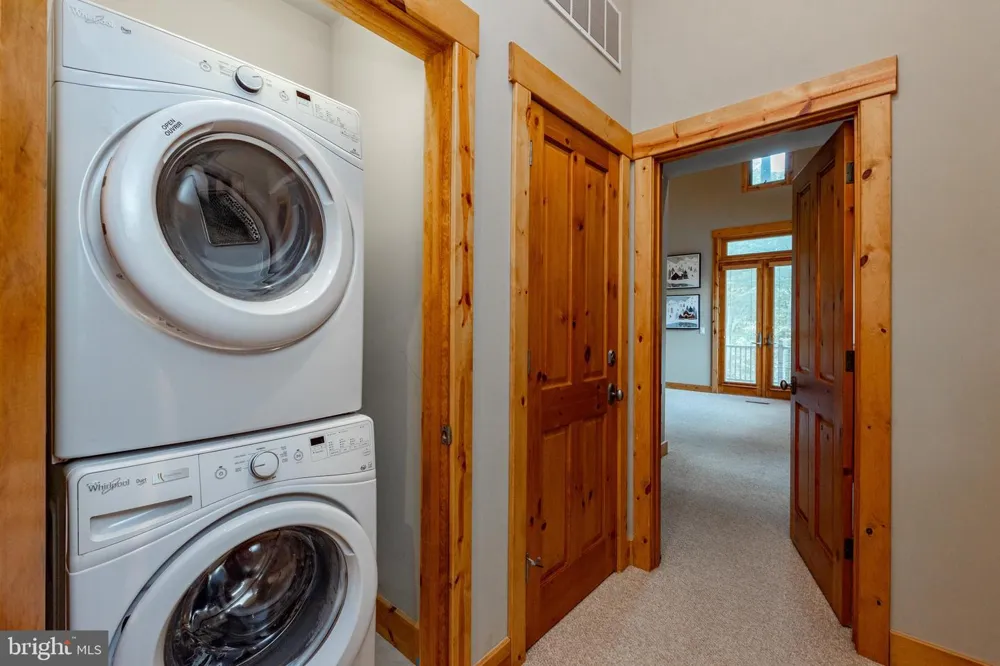 163 KENDALL CAMP CIRCLE Mc Henry, MD 21541