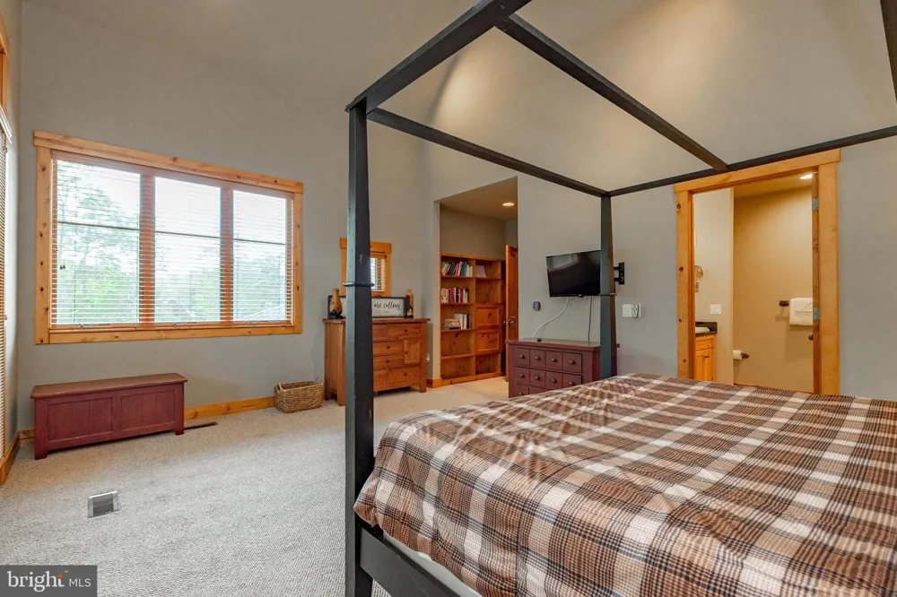 163 KENDALL CAMP CIRCLE Mc Henry, MD 21541