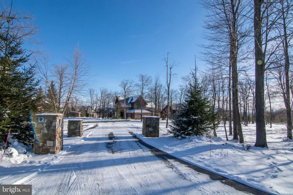163 KENDALL CAMP CIRCLE Mc Henry, MD 21541