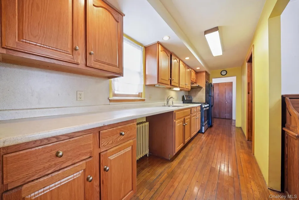 39 W 11th Road Broad Channel, NY 11693