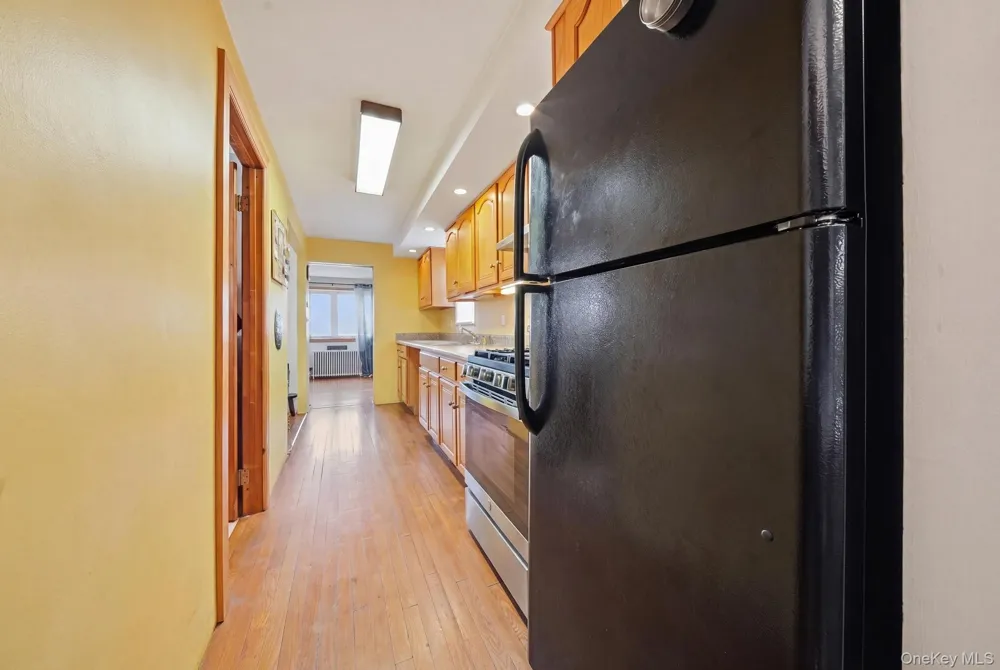 39 W 11th Road Broad Channel, NY 11693