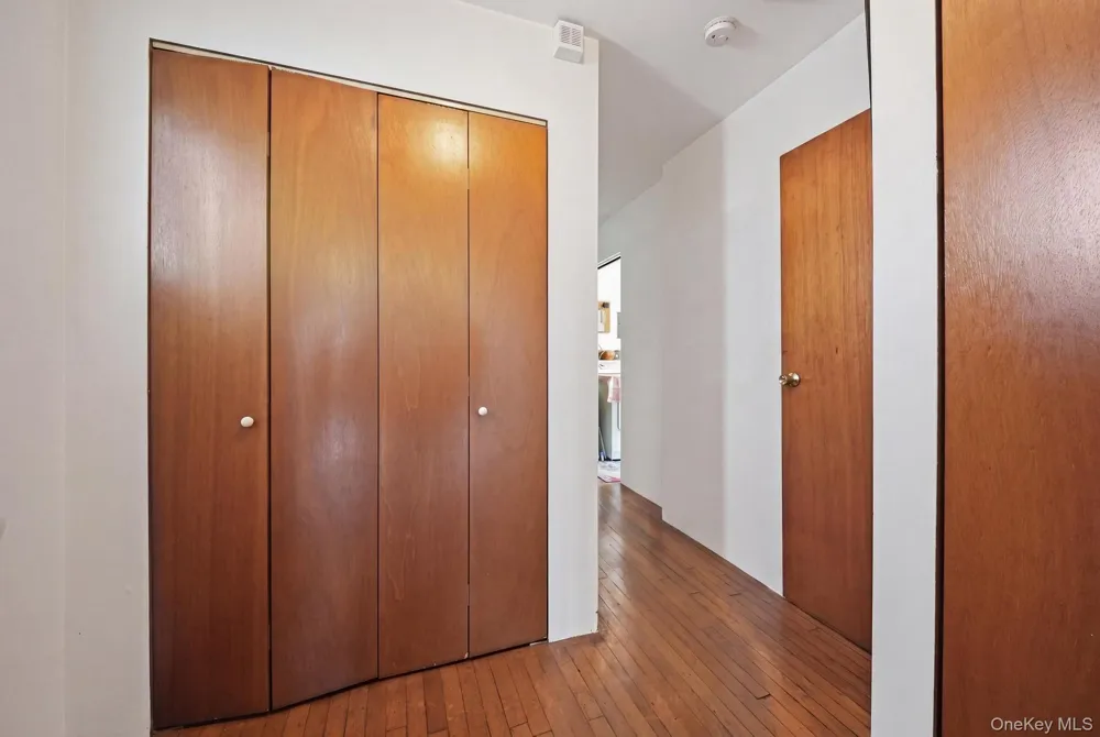 39 W 11th Road Broad Channel, NY 11693